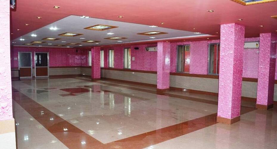 Hotel R L Palace, Asansol 2
